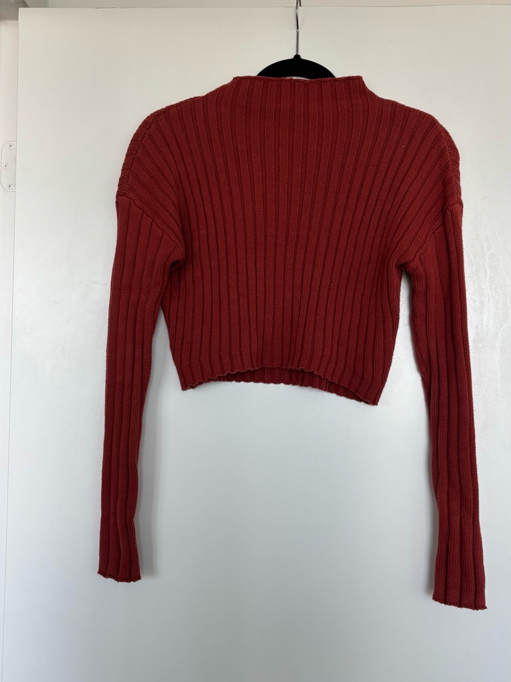 Guess Mock Neck
